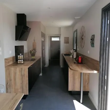 Maison Familiale 120 M2 A 15 Minutes De La *